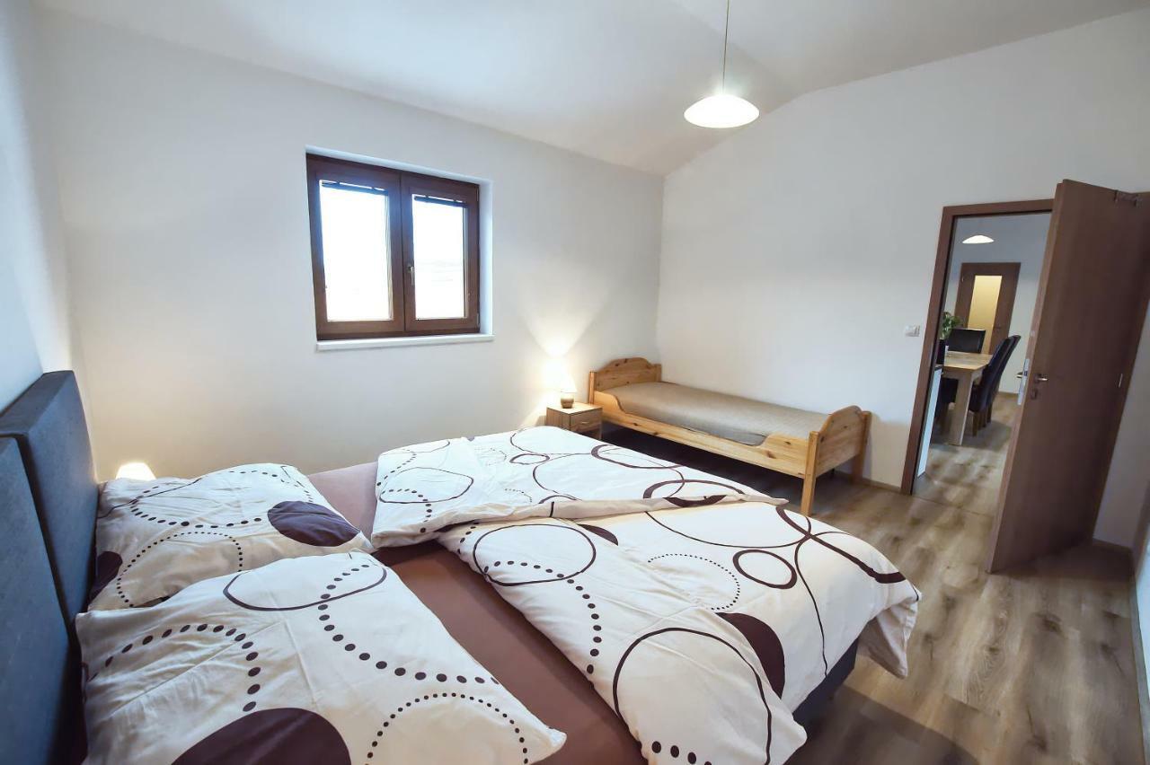 "U Capa" Krasny Apartman V Sedleci Sedlec  Exterior photo