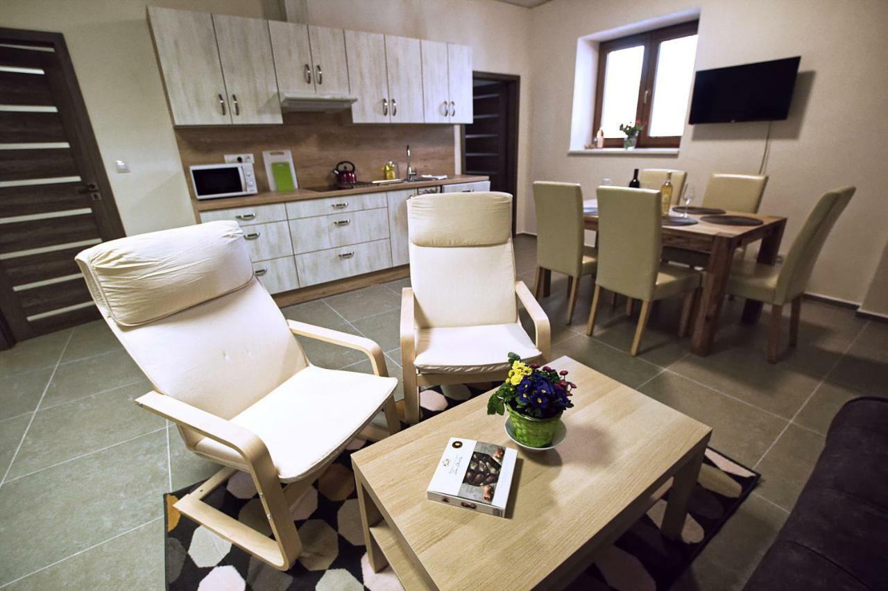 "U Capa" Krasny Apartman V Sedleci Sedlec  Exterior photo