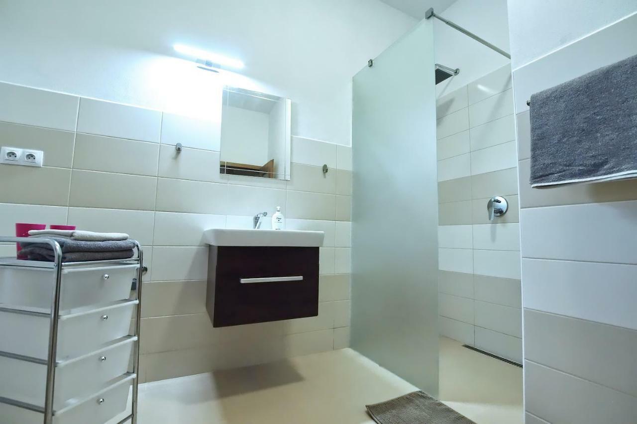 "U Capa" Krasny Apartman V Sedleci Sedlec  Exterior photo